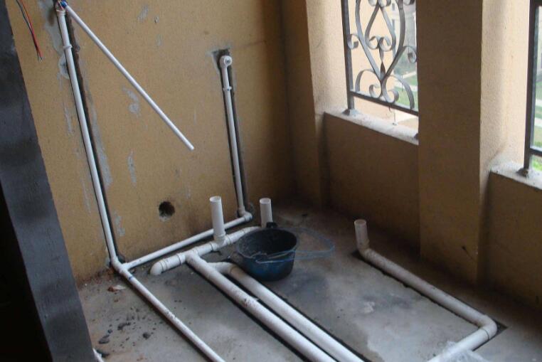 阳台漏水怎么做才能解决漏水问题